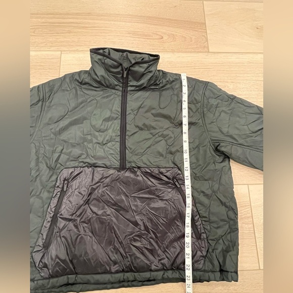 Lululemon Insulated Quilted Pullover Jacket Size 10 - Picture 4 of 8